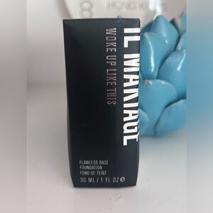 IL MAKIAGE “WOKE UP LIKE THIS”FOUNDATION! BRAND NEW IN UNOPENED BOX!